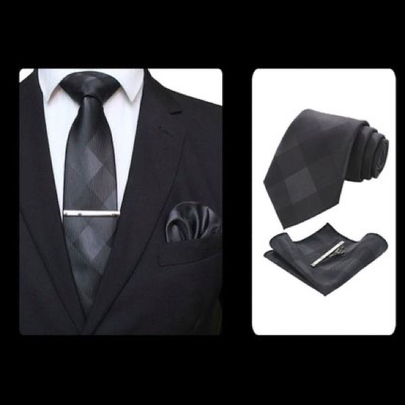 Checkered Pattern Tie Set